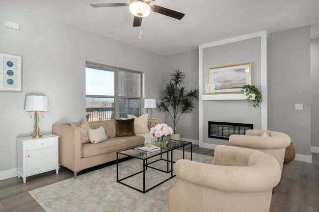 Living Area | Image 7