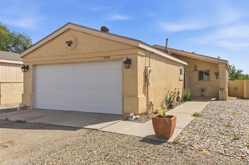 1728 Jeffrey Rd, Rio Rancho, NM, 87144-6204 | Card Image