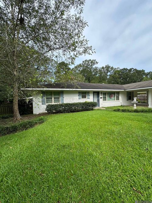 622 Riverview Dr, Baton Rouge, LA, 70816-1764 | Card Image