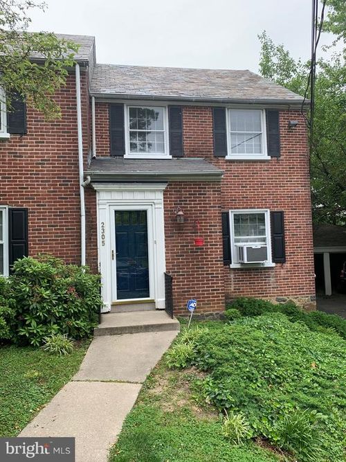 2-2305 W 12th St, WILMINGTON, DE, 19805-2609 | Card Image