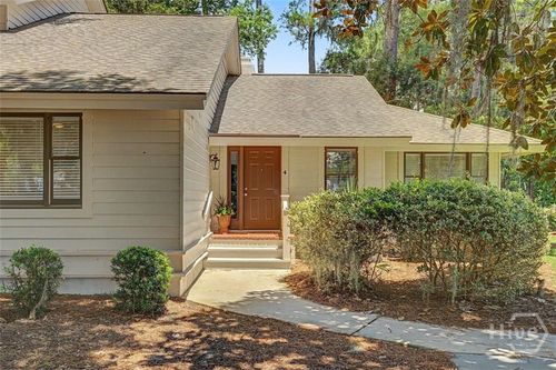4 Franklin Creek Rd N, Savannah, GA, 31411-2807 | Card Image