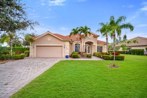 8264 Potomac Ln, NAPLES, FL, 34104-6546 | Card Image