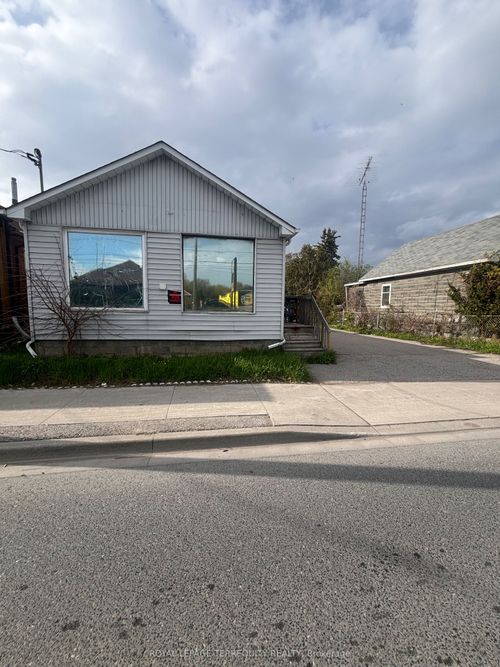 252 Bloor St E, Oshawa, ON, L1H3M6 | Card Image