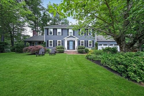 6 Blackhorse Ln, Hingham, MA, 02043-4852 | Card Image