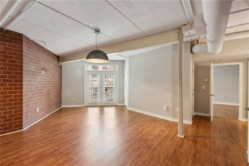 apt-2303-800 Peachtree St Ne, Atlanta, GA, 30308-6021 | Card Image