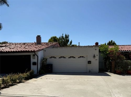2607 Vista Ornada, Newport Beach, CA, 92660-3541 | Card Image