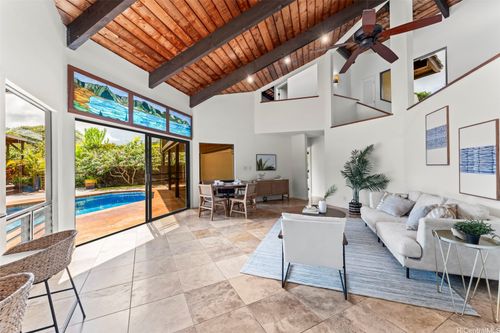 44-389 Kaneohe Bay Dr, Kaneohe, HI, 96744-2664 | Card Image