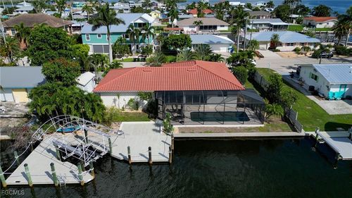 2701 Bruce St, MATLACHA, FL, 33993-9744 | Card Image