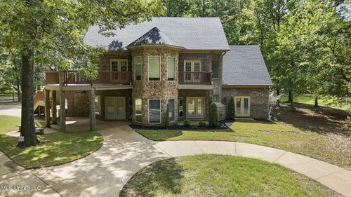 1209 Flint Lock Cv, Hernando, MS, 38632-7586 | Card Image