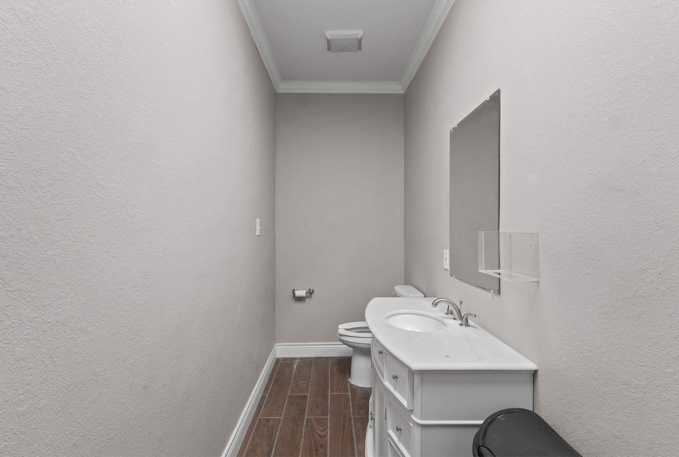 Commercial Lease in Orange 5