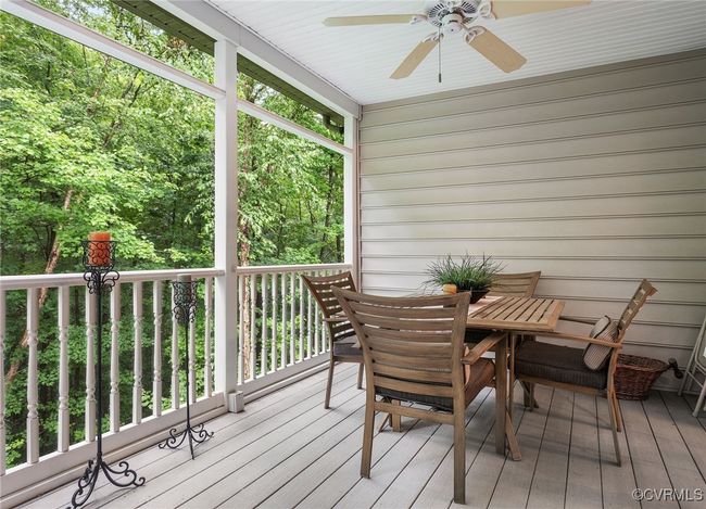 Rear screened porch | Image 28