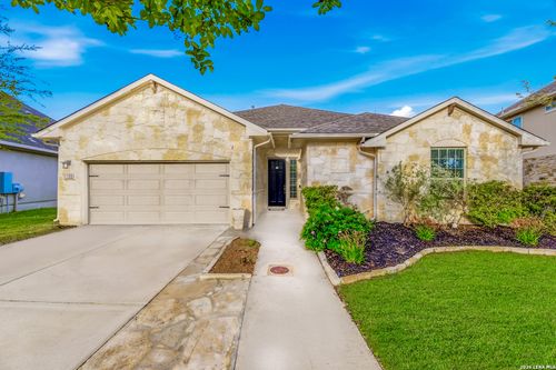 120 Escalera Cir, Boerne, TX, 78006-2963 | Card Image