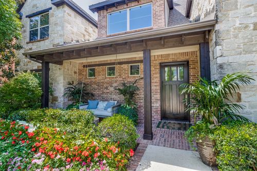 6820 Southridge Dr, Dallas, TX, 75214-3161 | Card Image