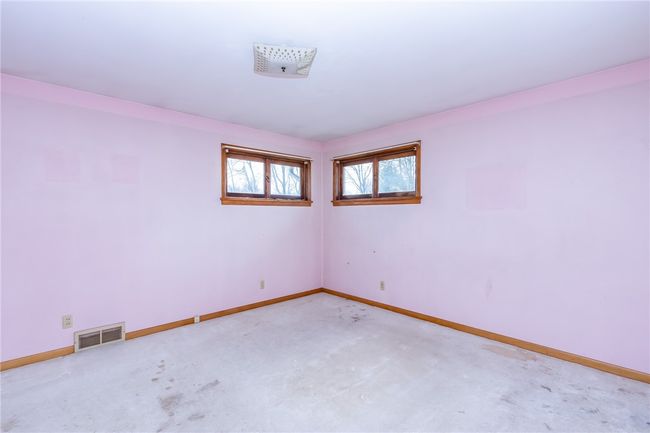 457 Sharon Bedford Rd, House other with 3 bedrooms, 1 bathrooms and 2 parking in West Middlesex PA | Image 15