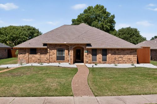 903 Willow Brook Dr, Allen, TX, 75002-2318 | Card Image