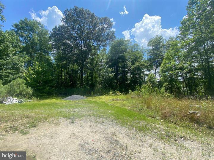 Land in WEST RIVER 4