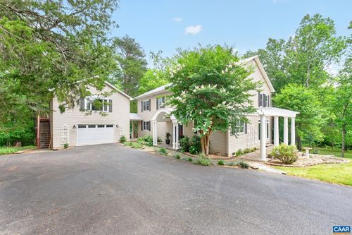 6285 Jarmans Gap Rd, CROZET, VA, 22932-2839 | Card Image