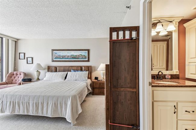 APT-504 - 15462 Gulf Blvd, Condo with 2 bedrooms, 2 bathrooms and null parking in MADEIRA BEACH FL | Image 31