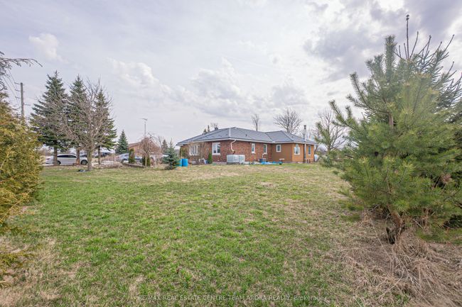 9386 10 Th Line, House other with 5 bedrooms, 3 bathrooms and 6 parking in Norval ON | Image 7