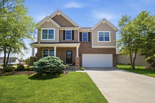 2604 Sunset Maple Dr, Tipp City, OH, 45371-8153 | Card Image