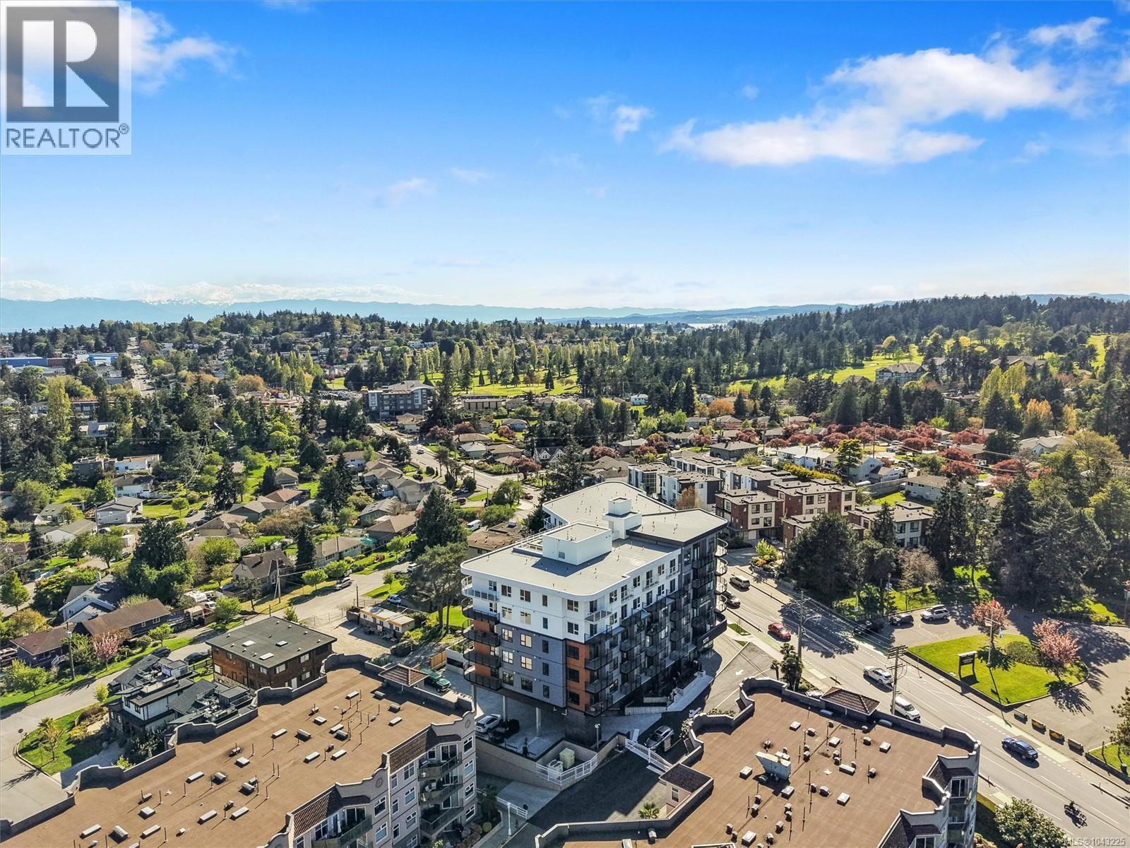 Residential in Esquimalt 3