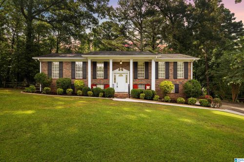 1030 Alabama Ave, ONEONTA, AL, 35121-1909 | Card Image