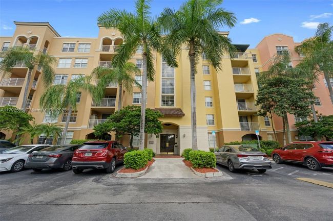 1406 - 19999 E Country Club Dr, Condo with 2 bedrooms, 2 bathrooms and null parking in Aventura FL | Image 24
