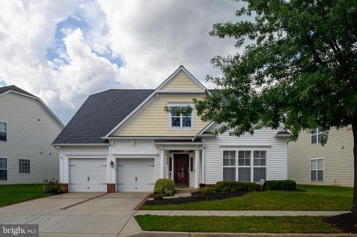 7408 Near Thicket Way, LAUREL, MD, 20707-9450 | Card Image