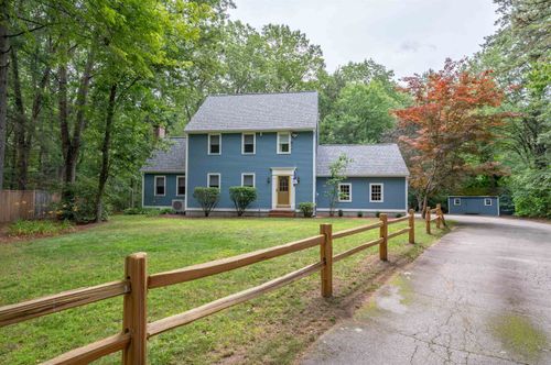 21 Tamarack Ln, Amherst, NH, 03031-2262 | Card Image