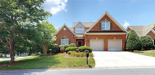 1001 Castle Pines Ct, Clemmons, NC, 27012-8914 | Card Image