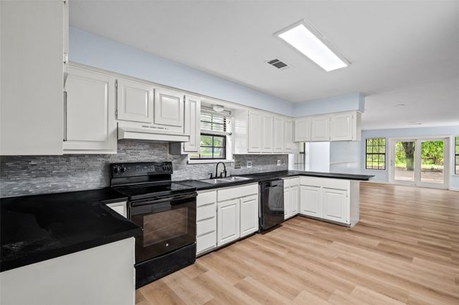 2227 Fm 2729, House other with 4 bedrooms, 3 bathrooms and null parking in Tom Bean TX | Image 9