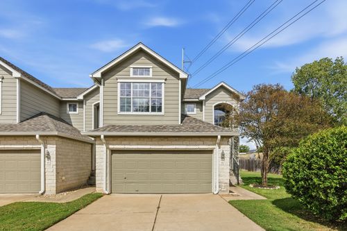 72-2632 Century Park Blvd, Austin, TX, 78727-1207 | Card Image