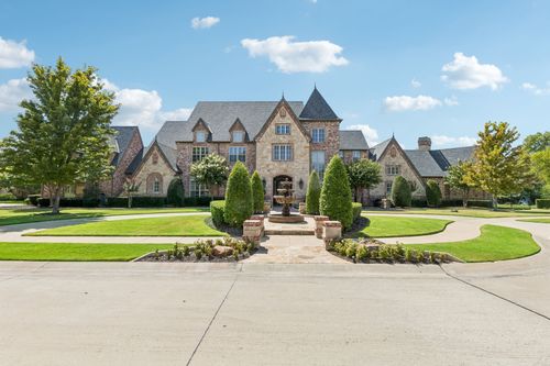 6900 Rockingham Ct, Colleyville, TX, 76034-6677 | Card Image