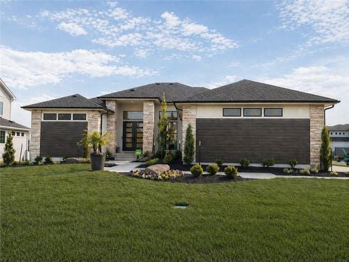 12605 W 170th St, Overland Park, KS, 66221-8916 | Card Image