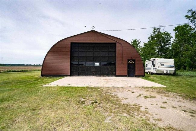 72174 Rr 13, House other with 5 bedrooms, 3 bathrooms and null parking in DeBolt AB | Image 26