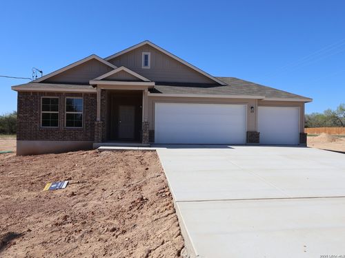 109 Cheyenne Dr, Floresville, TX, 78114-0106 | Card Image