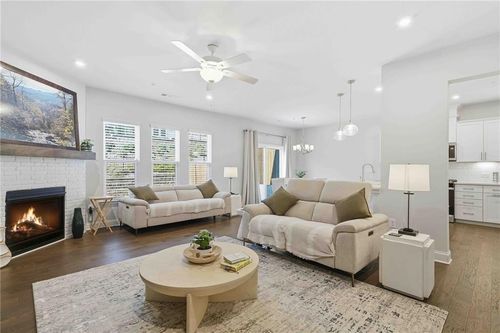 350 Watson Ave, Woodstock, GA, 30189-1517 | Card Image