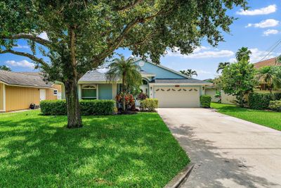 6310 Leslie Street, House other with 3 bedrooms, 2 bathrooms and null parking in Jupiter FL | Image 1