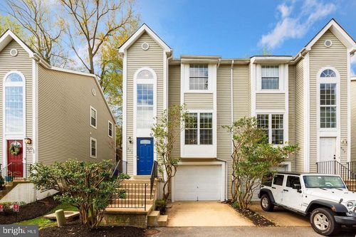 935 Forest Hills Ave, Annapolis, MD, 21403-1755 | Card Image