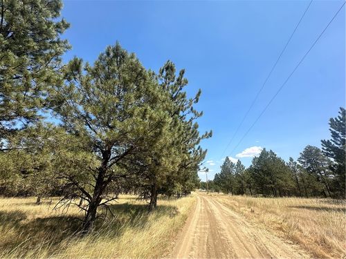 197 Roland Rd, Roundup, MT, 59072-6544 | Card Image