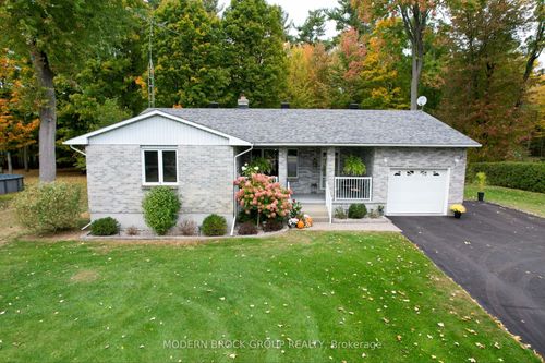 1310 County 2 Road, Elizabethtown Kitley, ON, K6V5T3 | Card Image