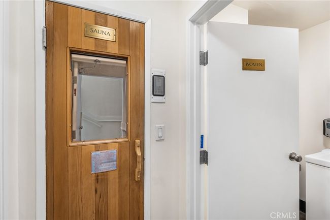 APT-207 - 1131 Alta Loma Rd, Condo with 1 bedrooms, 2 bathrooms and 1 parking in West Hollywood CA | Image 19