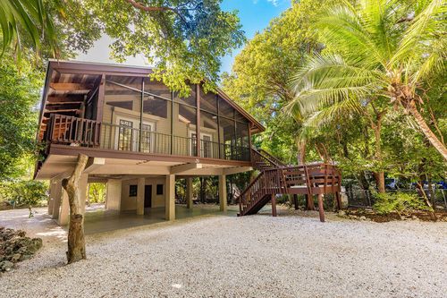 20 Park Rd, Islamorada, FL, 33036-3506 | Card Image