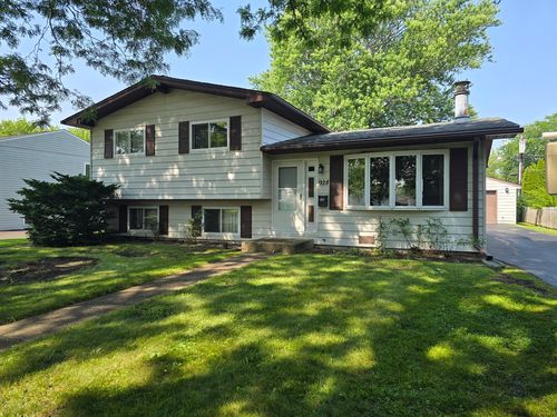 928 Shields Ave, Winthrop Harbor, IL, 60096-1579 | Card Image