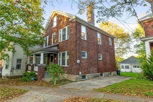 27 Prospect St, Utica, NY, 13501-5945 | Card Image