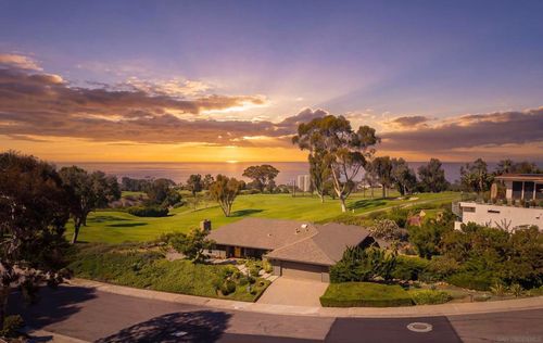7145 Fairway Rd, La Jolla, CA, 92037-5624 | Card Image