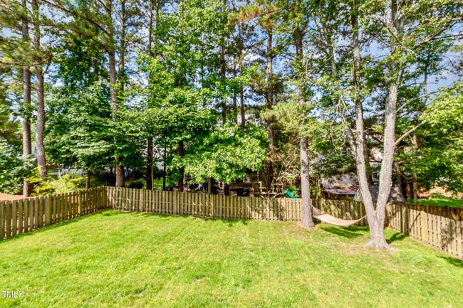Fenced Yard | Image 37