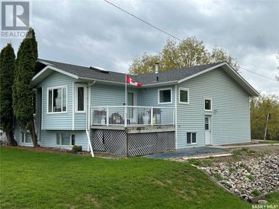 228 6 Ave N, House other with 8 bedrooms, 4 bathrooms and null parking in Big River SK | Image 2