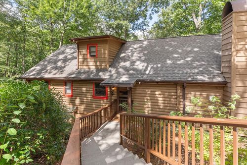 948 Hickory Dr, Sapphire, NC, 28774-8646 | Card Image