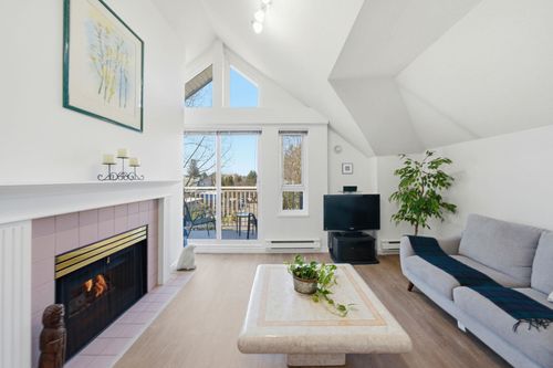 ph2-2736 Victoria Drive, Vancouver, BC, V5N4L4 | Card Image